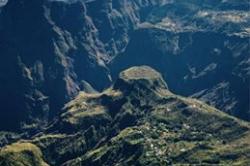 Le village de roche plate dans le cirque de mafate