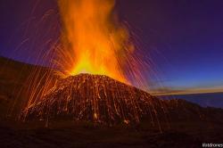 Volcan eruption 2015 2